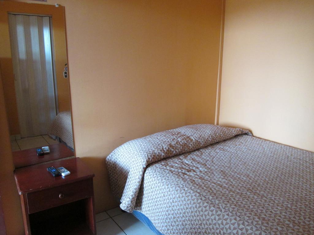 Hotel San Luis Managua Room photo
